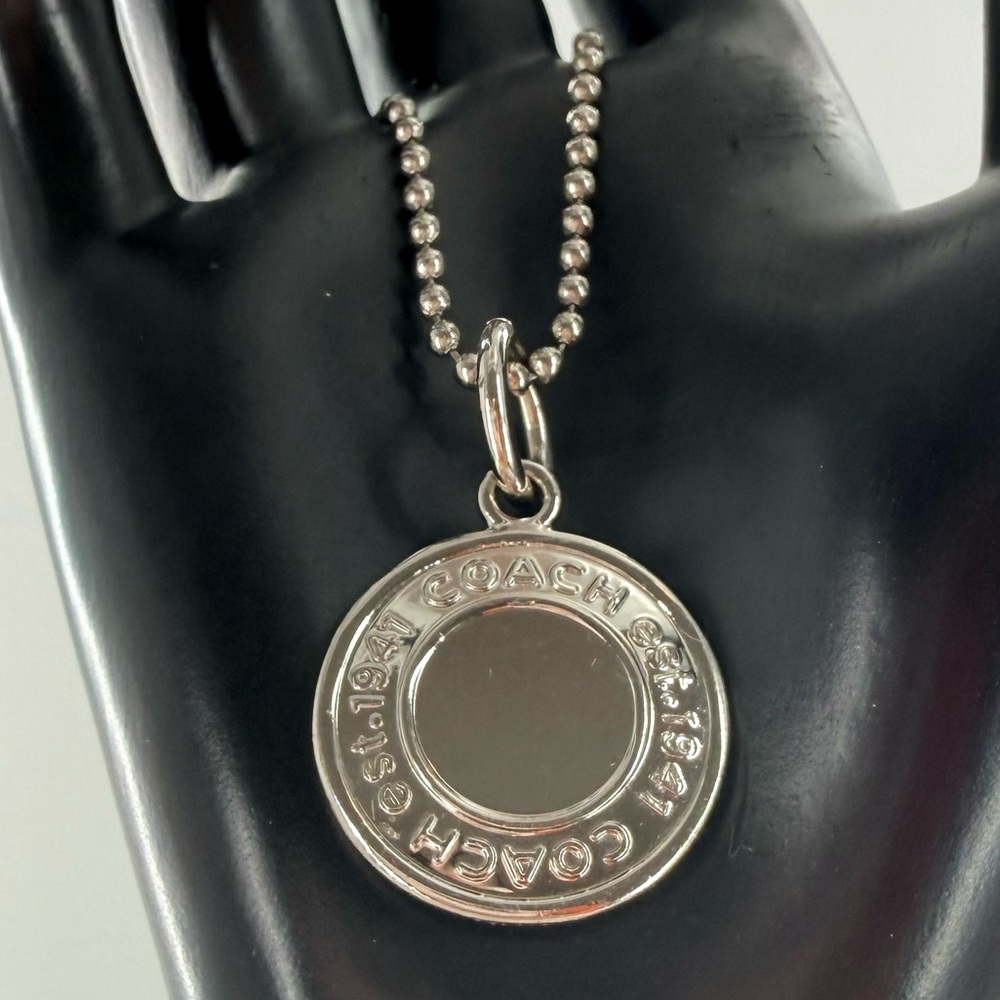 Coach Silver around Bag Tag/Charm - Picture 2 of 8